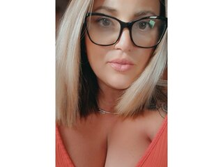 MilkySarah videos anal