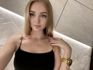 TenderLisa jasminlive toy